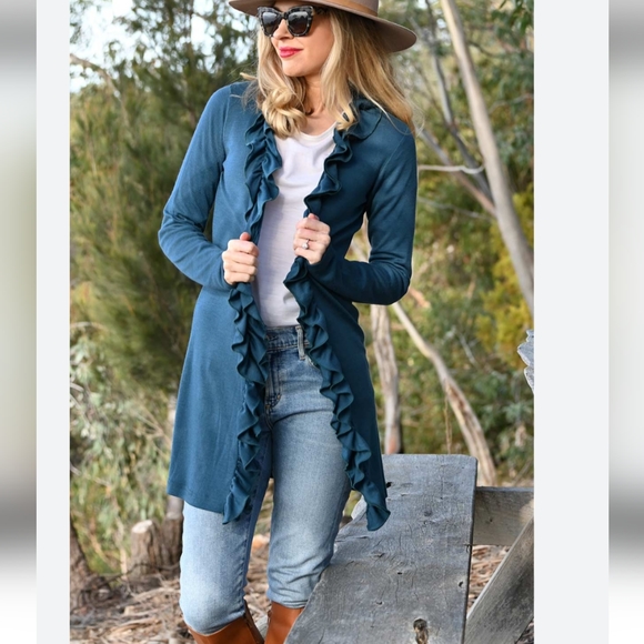 Antthony Ruffle Blue Cardigan - Picture 2 of 11